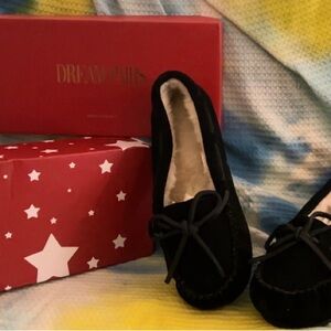 wouldn’t call “moccasins” but for the sake of search algorithm I’ll go with  ; )